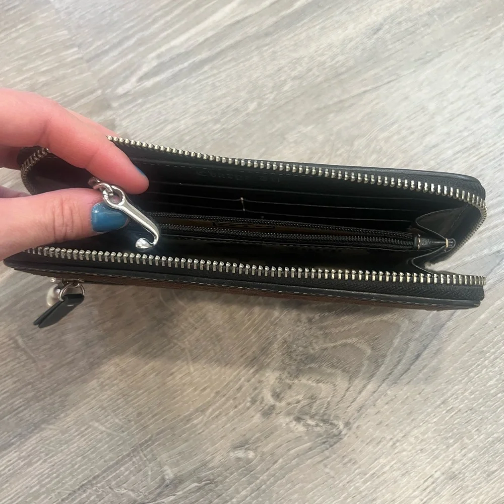 Vintage Juicy Couture - Picture 4 of 5